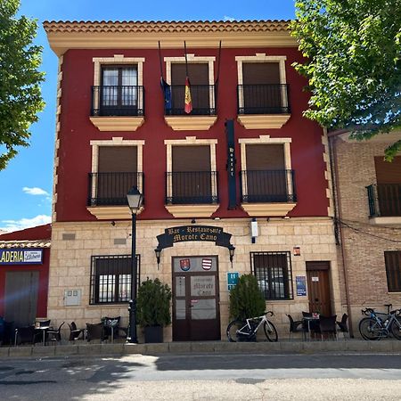 Hostal Restaurante Morote Cano Lezuza Exterior foto